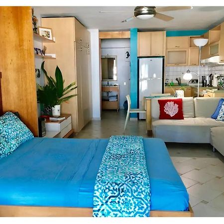 Cozy Beachfront Studio サンジョアン エクステリア 写真